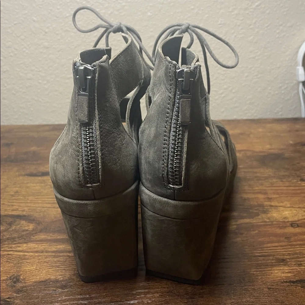 Eileen Fisher Dibs Grey Suede Leather Lace Up Wedge Sandal